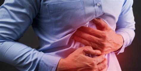 Simptomat GI jan&235; efektet an&235;sore m&235; t&235; zakonshme t&235; barnave anti-inflamatore josteroidale (NSAIDs) si aspirina ose ibuprofeni. . Ulcera ne stomak si kurohet